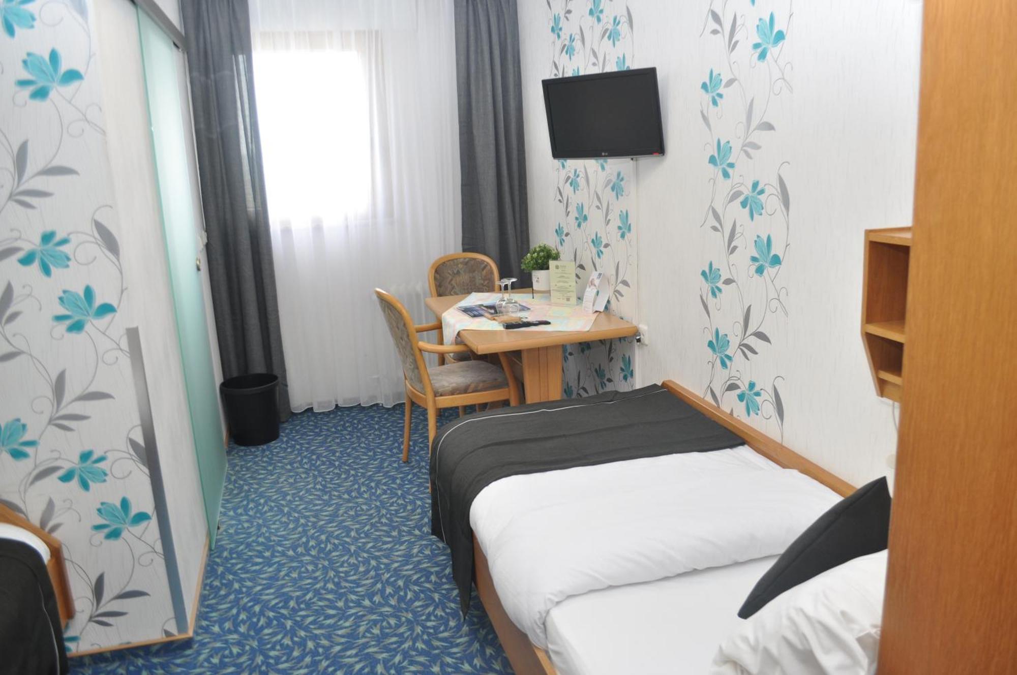 Hotel Kuehns Muehle Естріх-Вінкель Екстер'єр фото